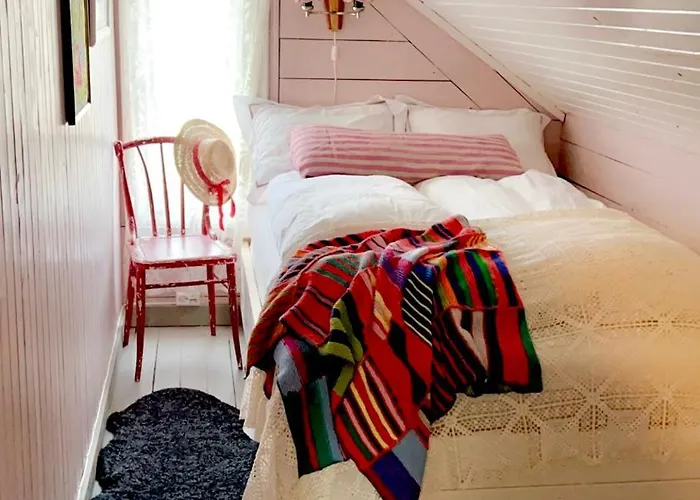 Segelsund Boutique Holvik (Joa)