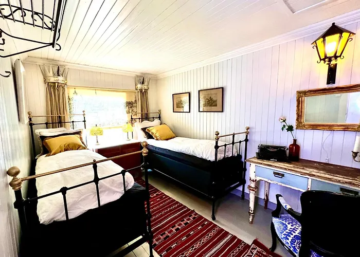 Segelsund Boutique Holvik (Joa)